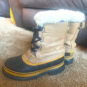 Sorel winter snow boots size 9